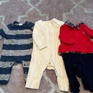 BabyGap Boy Holiday/winter onesie set (3) - 0-3 months